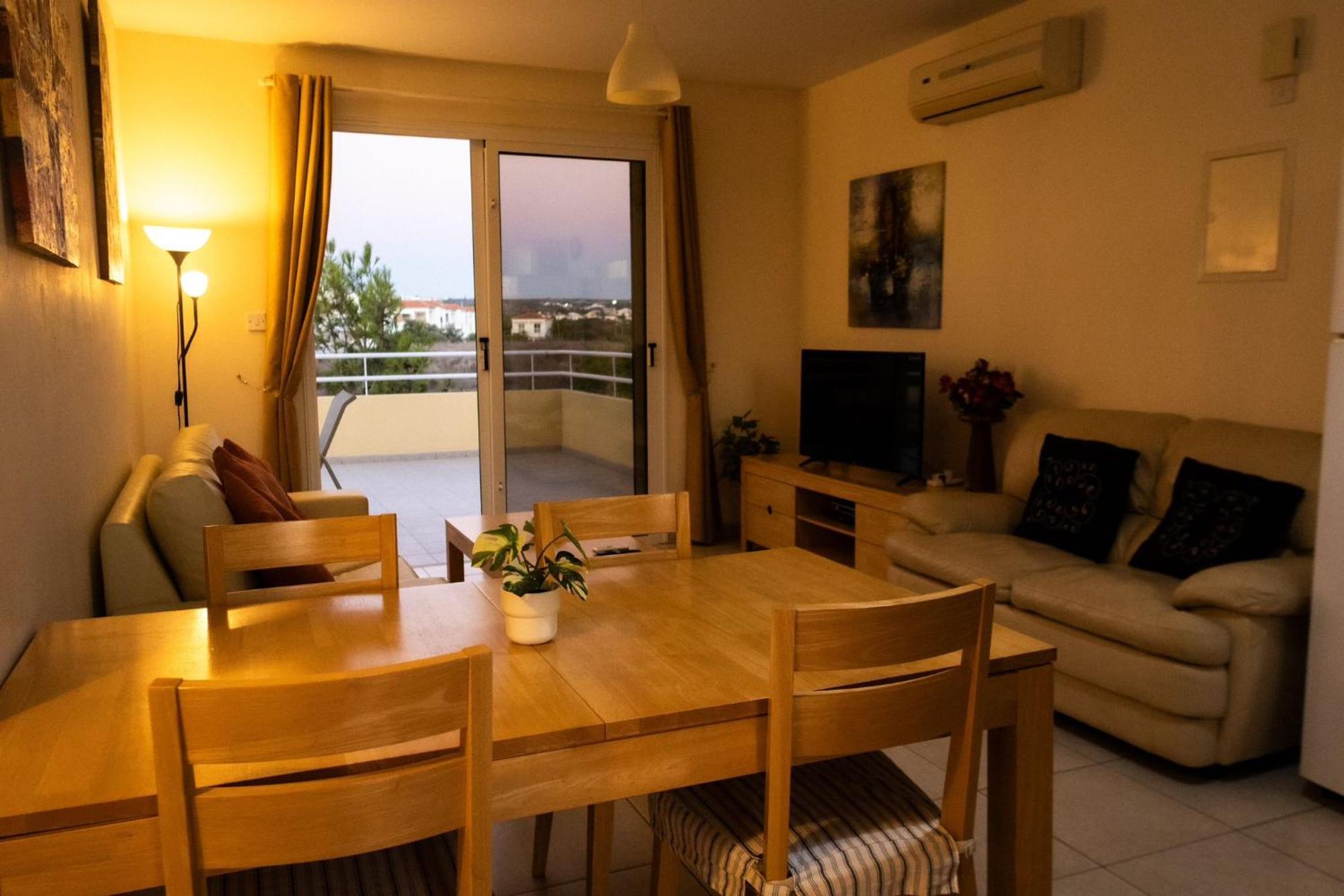 Nissi Elena -Sunshine Apt Ayía Nápa Extérieur photo