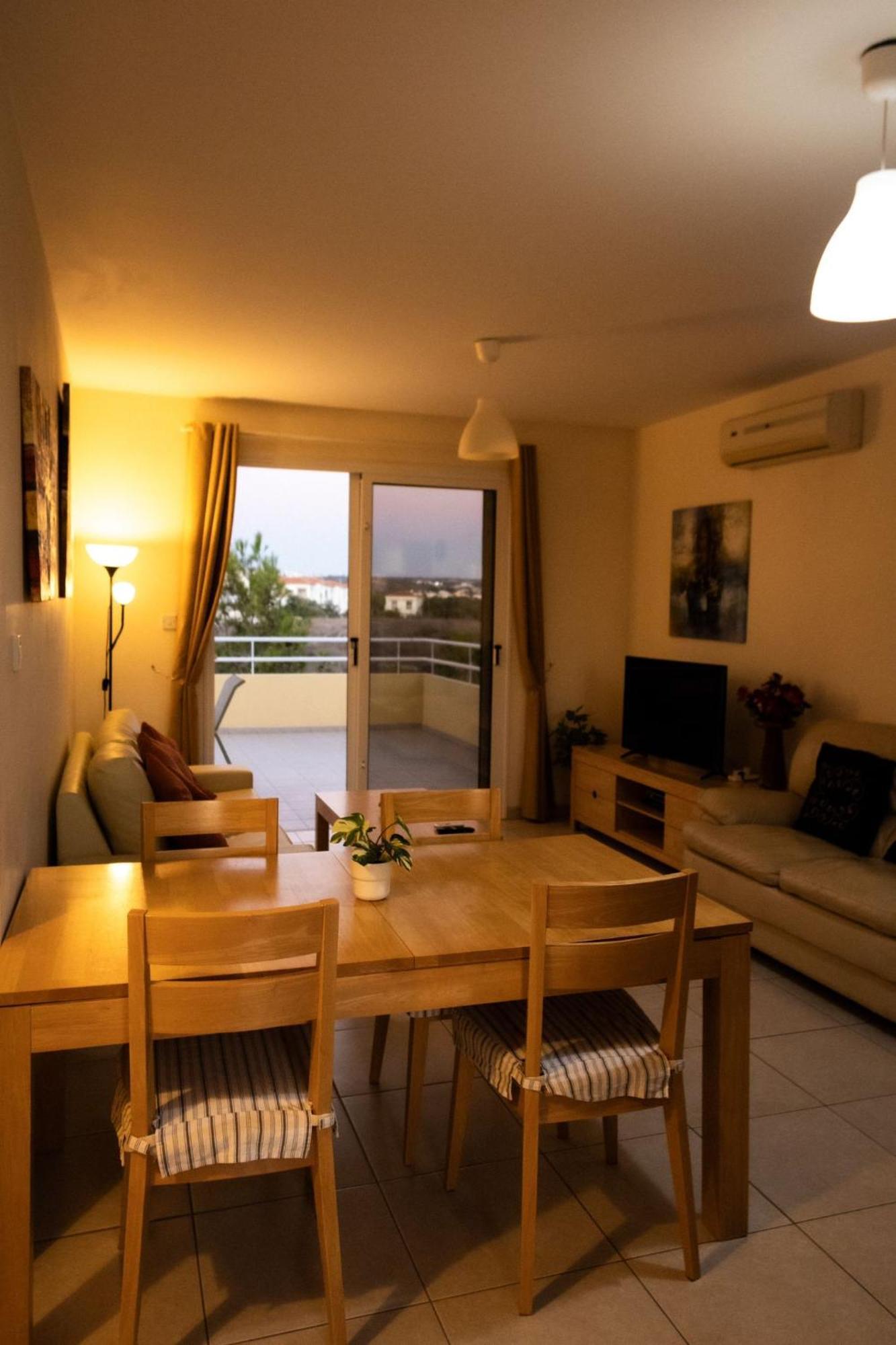 Nissi Elena -Sunshine Apt Ayía Nápa Extérieur photo