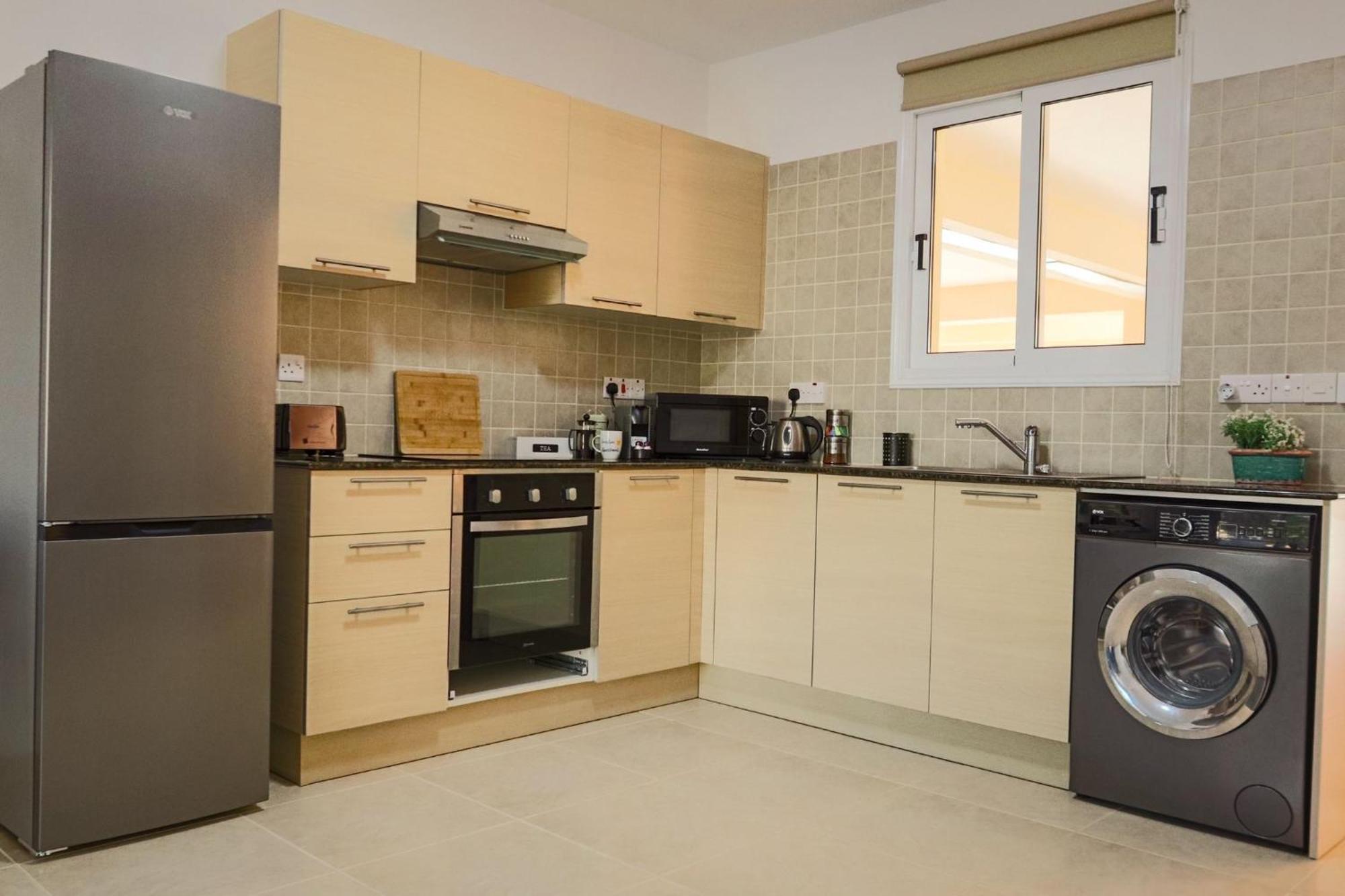 Nissi Elena -Sunshine Apt Ayía Nápa Extérieur photo