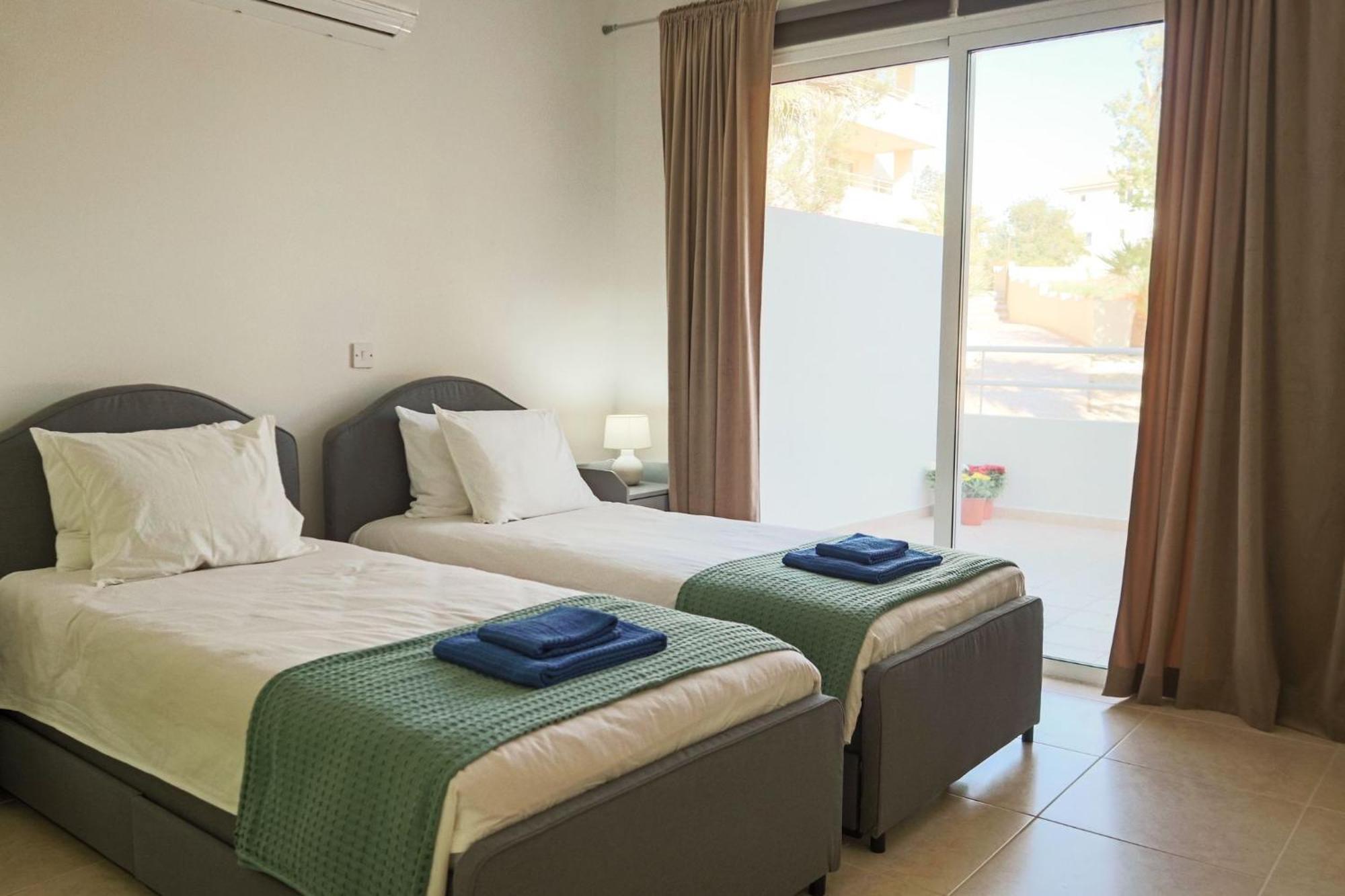 Nissi Elena -Sunshine Apt Ayía Nápa Extérieur photo