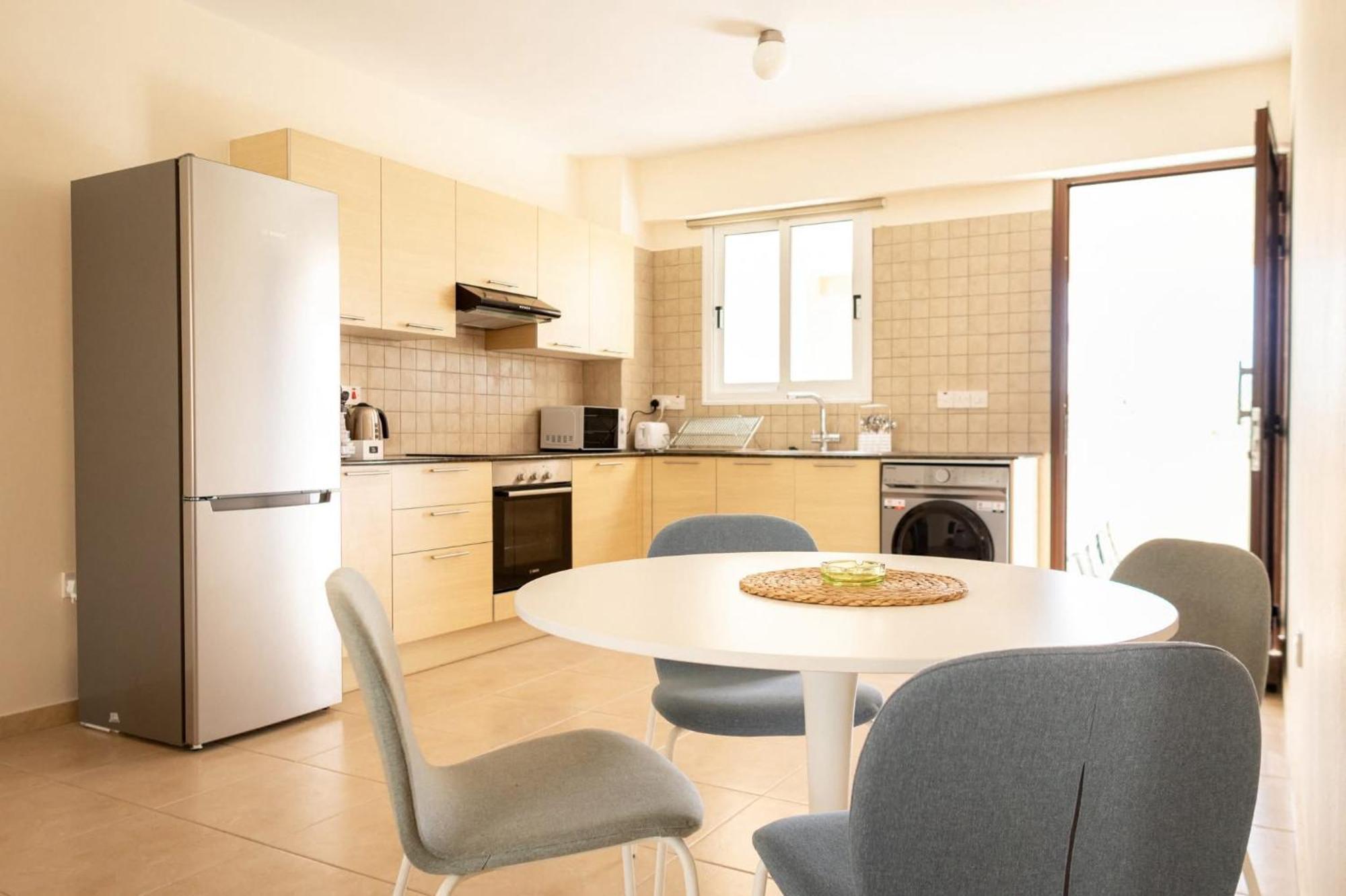 Nissi Elena -Sunshine Apt Ayía Nápa Extérieur photo